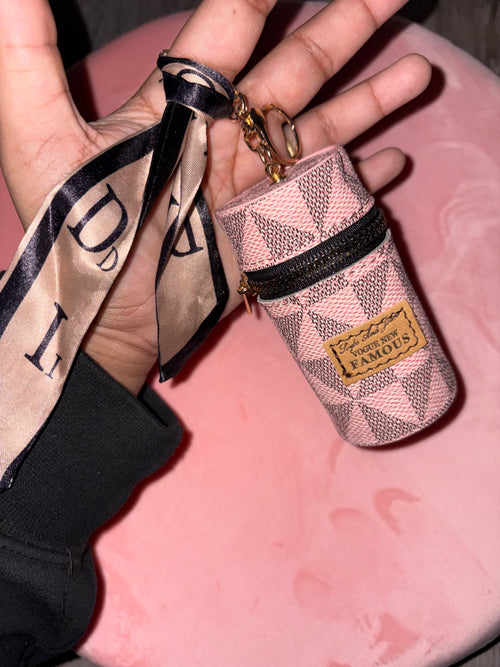 Vintage barrel pouch